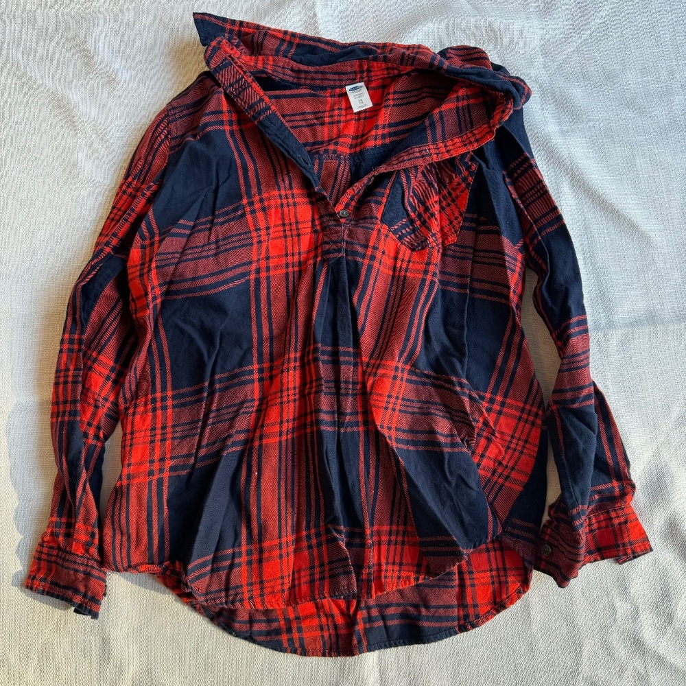 Old Navy Maternity Shirt - Red and Blue Plaid - Size X-Small